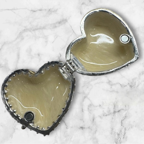 💎Vintage Hinged Heart Trinket Box - Picture 4 of 12